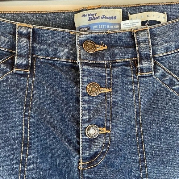 Old Navy Blue Jeans Button Fly Women’s Size 6 Stretch Cotton Blend Blue Denim - Picture 2 of 5